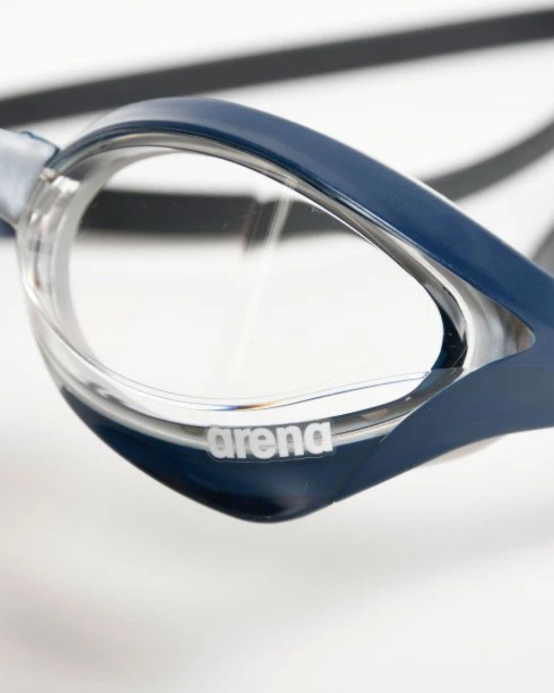 Occhialini Nuoto Arena Cobra Ultra Swipe Clear Shark